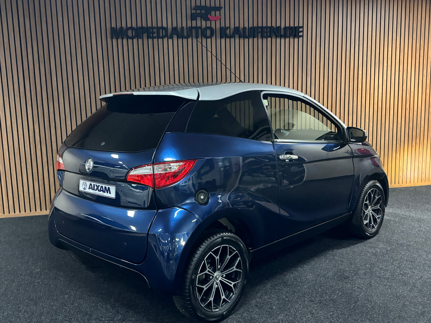 Aixam Coupe L / Rückfahrkamera / Parkhilfe / Leder | 8 PS Kubota Motor | 45 km/h | Innerhalb 250 KM Kostenlose Lieferung | Mopedauto | Leichtmobile