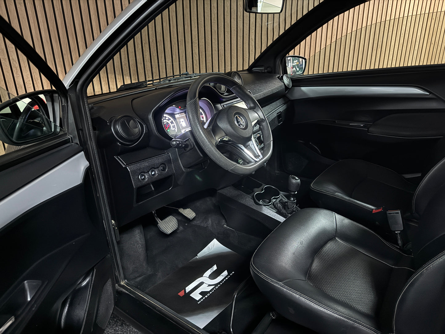 Aixam Coupe L / Rückfahrkamera / Parkhilfe / Leder | 8 PS Kubota Motor | 45 km/h | Innerhalb 250 KM Kostenlose Lieferung | Mopedauto | Leichtmobile