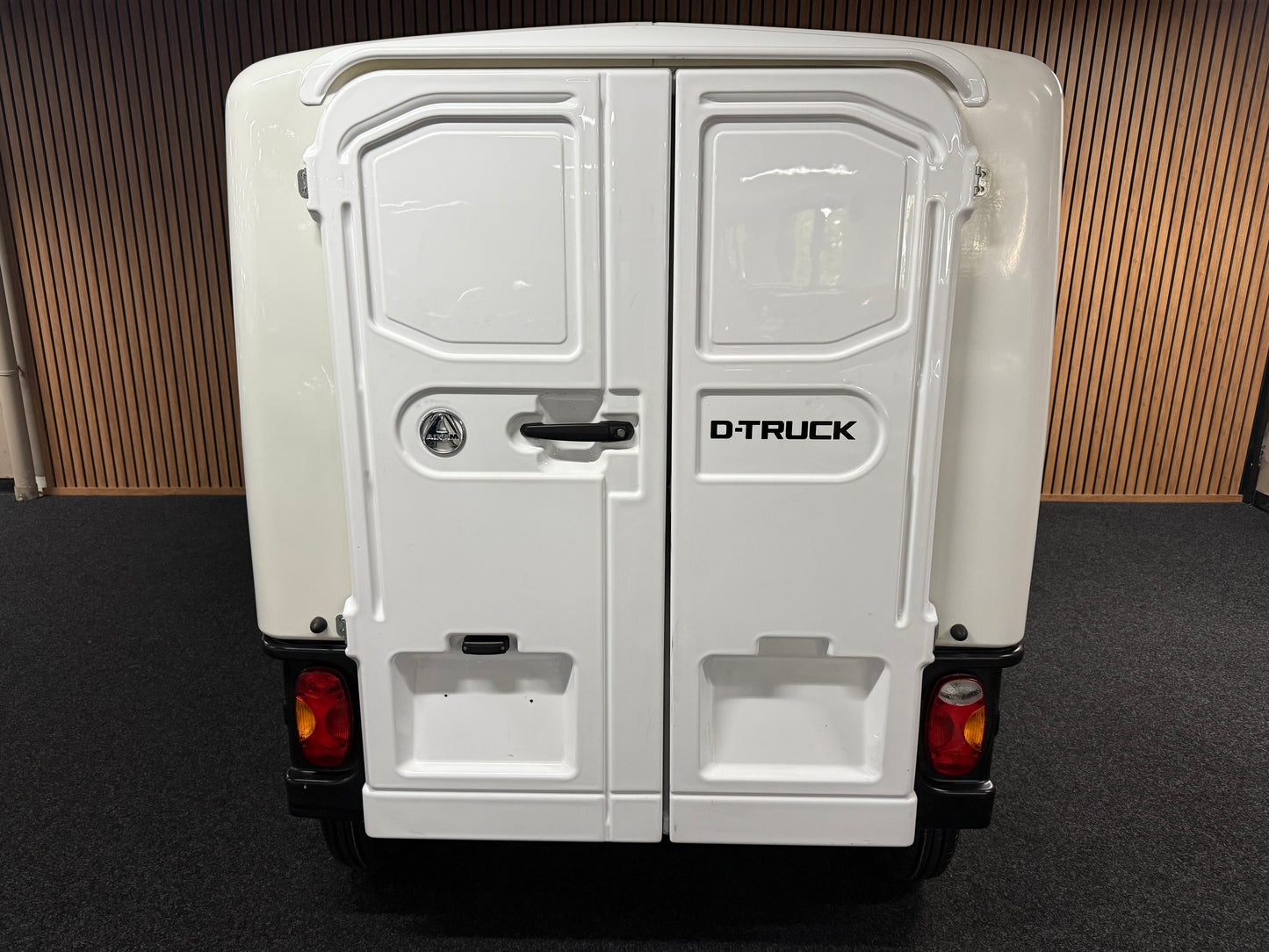 Aixam D-Truck Kastenwagen 45 km/h | Innerhalb 250 KM Kostenlose Lieferung | Mopedauto | Leichtmobile | Aixam | Microcar | Ligier