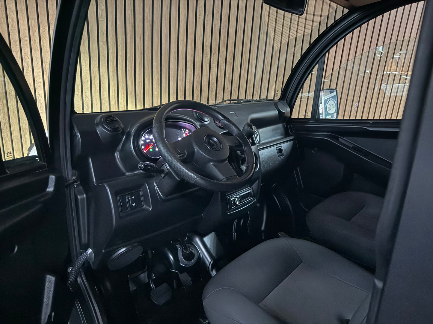 Aixam D-Truck Kastenwagen 45 km/h | Innerhalb 250 KM Kostenlose Lieferung | Mopedauto | Leichtmobile | Aixam | Microcar | Ligier