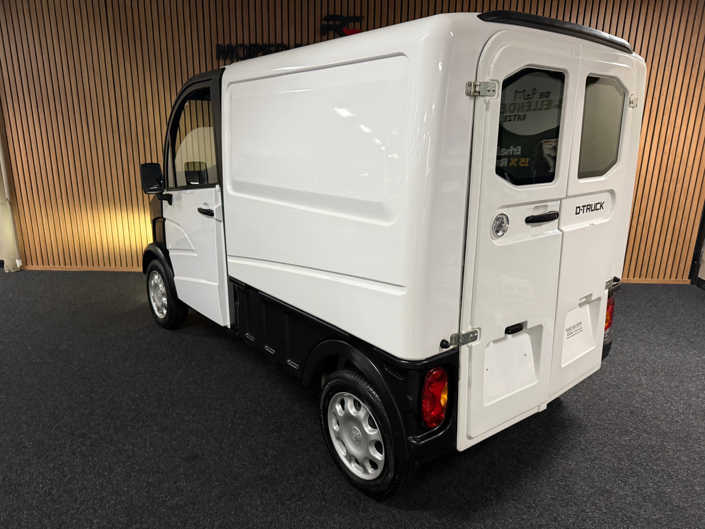Aixam D-Truck Kastenwagen 45 km/h | Innerhalb 250 KM Kostenlose Lieferung | Mopedauto | Leichtmobile | Aixam | Microcar | Ligier