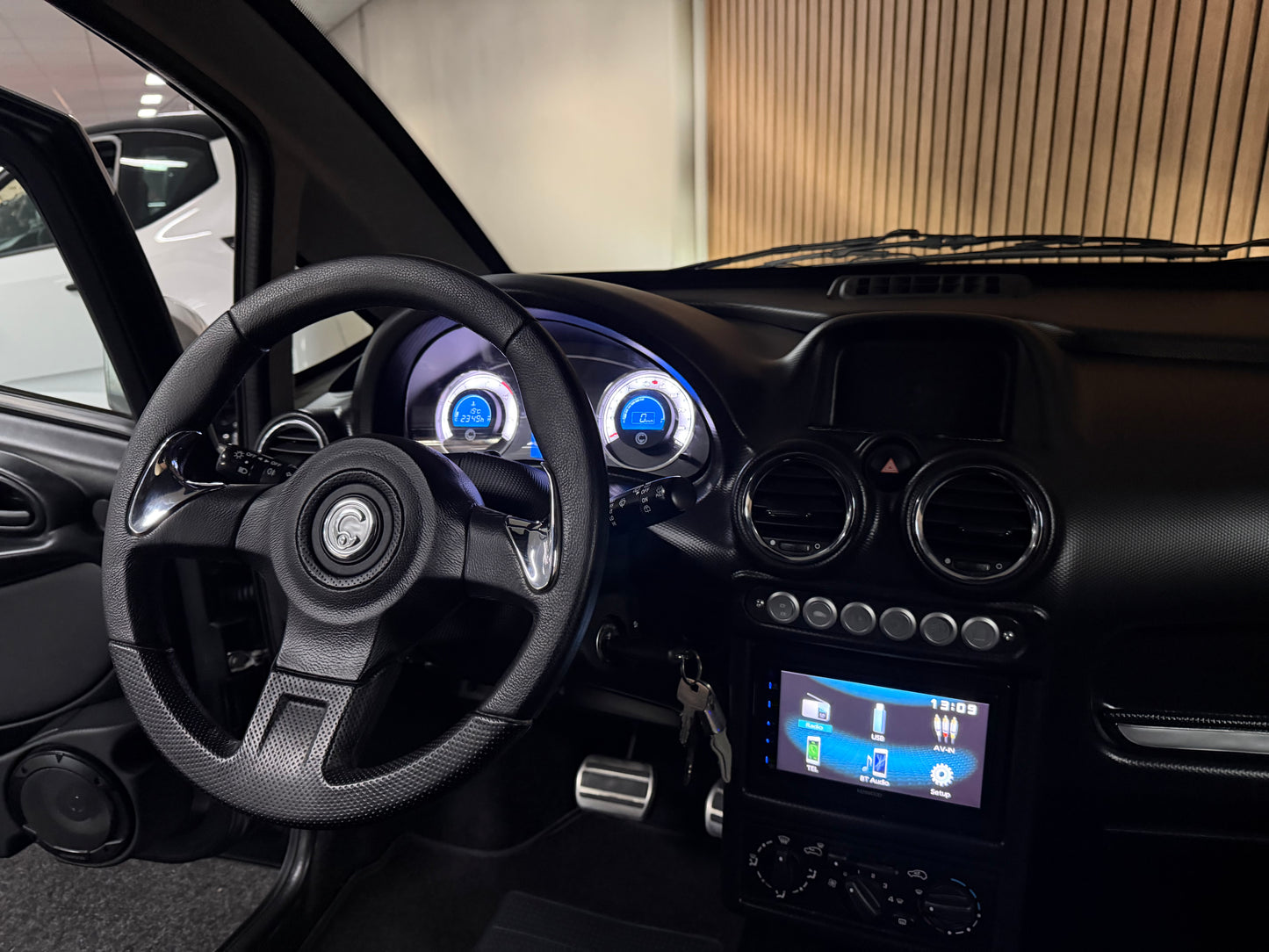 Casalini M20 GrandeSport 550 | 8 PS leiser DCI Motor | Automatische Lichtsteuerung / Regensensor | 45 km/h | Innerhalb 250 KM Kostenlose Lieferung | Mopedauto | Leichtmobile