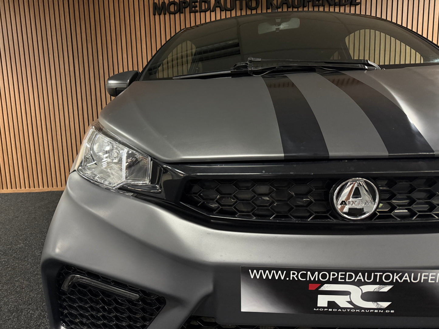 Aixam City Sport Coupé GTI Nardo Grau | 8 PS Kubota Motor | Rückfahrkamera | 45 km/h | Innerhalb 250 KM Kostenlose Lieferung | Mopedauto | Leichtmobile