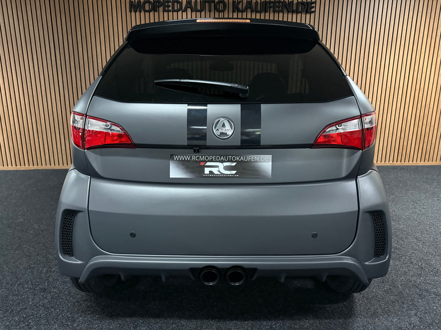 Aixam City Sport Coupé GTI Nardo Grau | 8 PS Kubota Motor | Rückfahrkamera | 45 km/h | Innerhalb 250 KM Kostenlose Lieferung | Mopedauto | Leichtmobile
