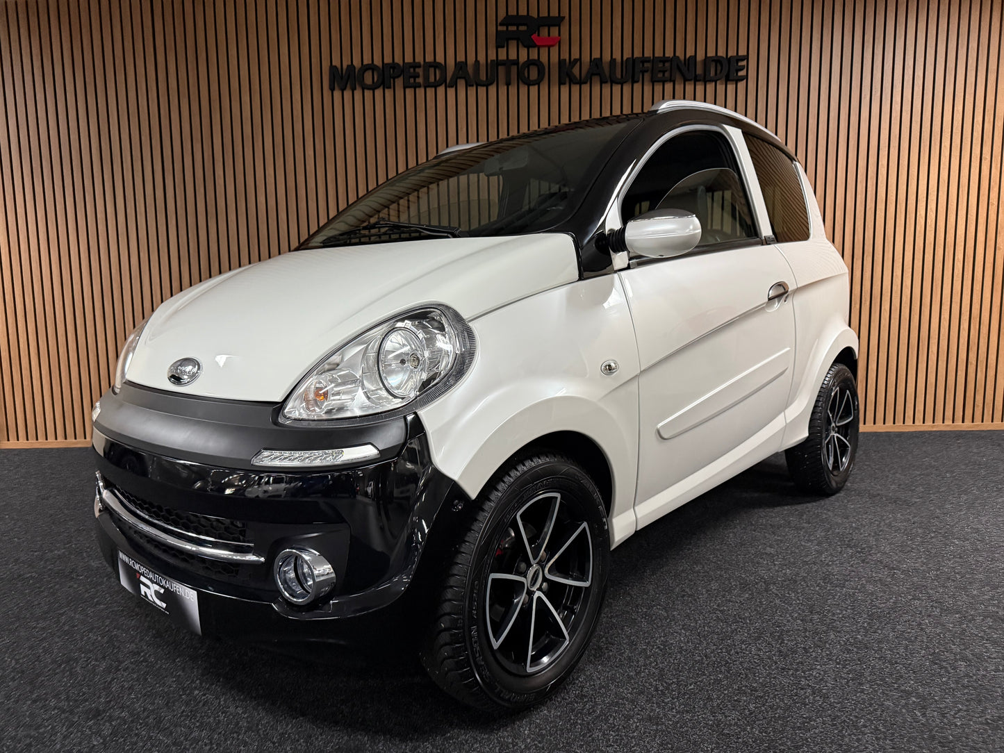 Microcar Mgo Paris SXI | leiser DCI Motor | 45 km/h | Innerhalb 250 KM Kostenlose Lieferung | Mopedauto | Leichtmobile