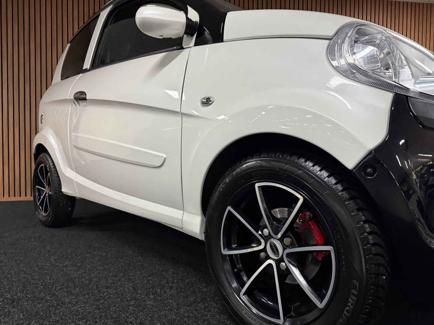 Microcar Mgo Paris SXI | leiser DCI Motor | 45 km/h | Innerhalb 250 KM Kostenlose Lieferung | Mopedauto | Leichtmobile