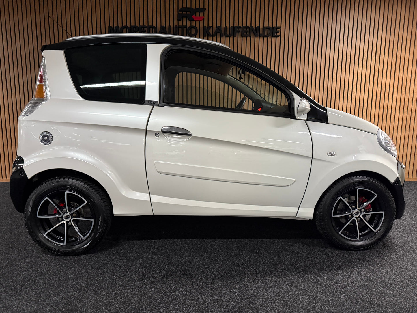 Microcar Mgo Paris SXI | leiser DCI Motor | 45 km/h | Innerhalb 250 KM Kostenlose Lieferung | Mopedauto | Leichtmobile