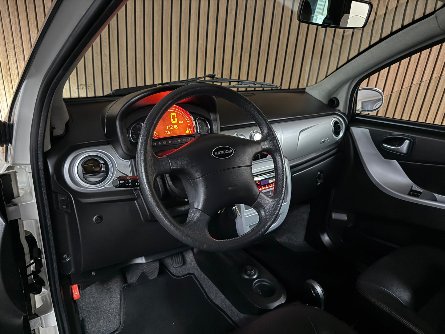 Microcar Mgo Paris SXI | leiser DCI Motor | 45 km/h | Innerhalb 250 KM Kostenlose Lieferung | Mopedauto | Leichtmobile