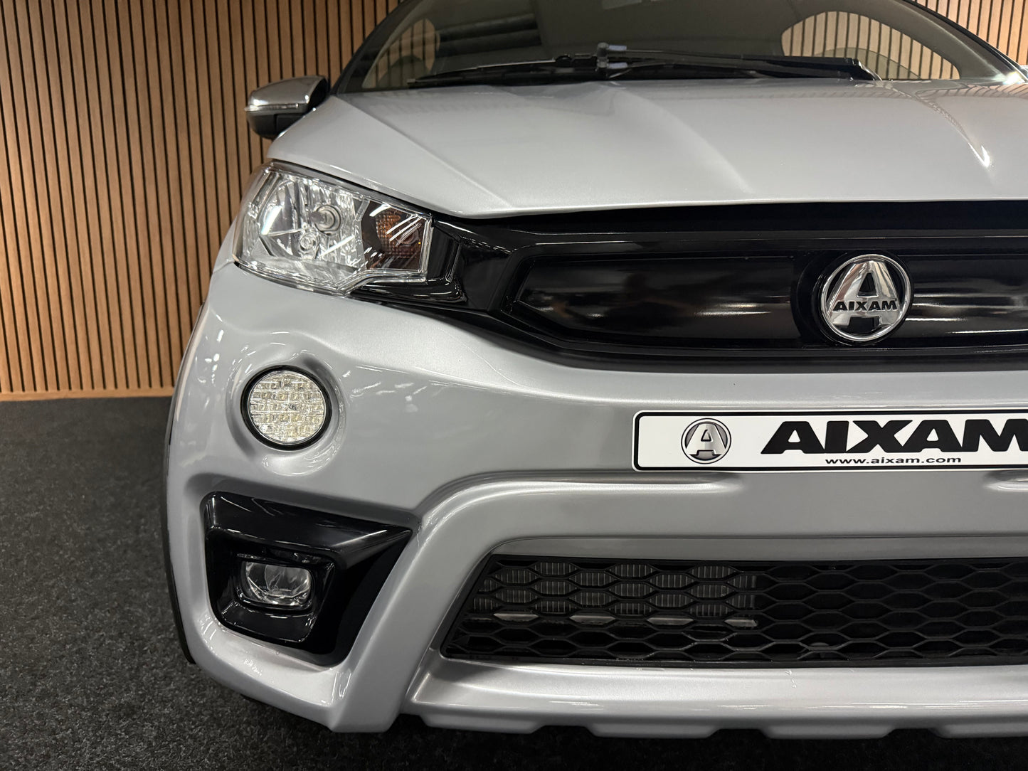 Aixam Crossline XXL 2020 | 8 PS Motor | 45 km/h | Rückfahrkamera | Innerhalb 250 KM Kostenlose Lieferung | Mopedauto | Leichtmobile