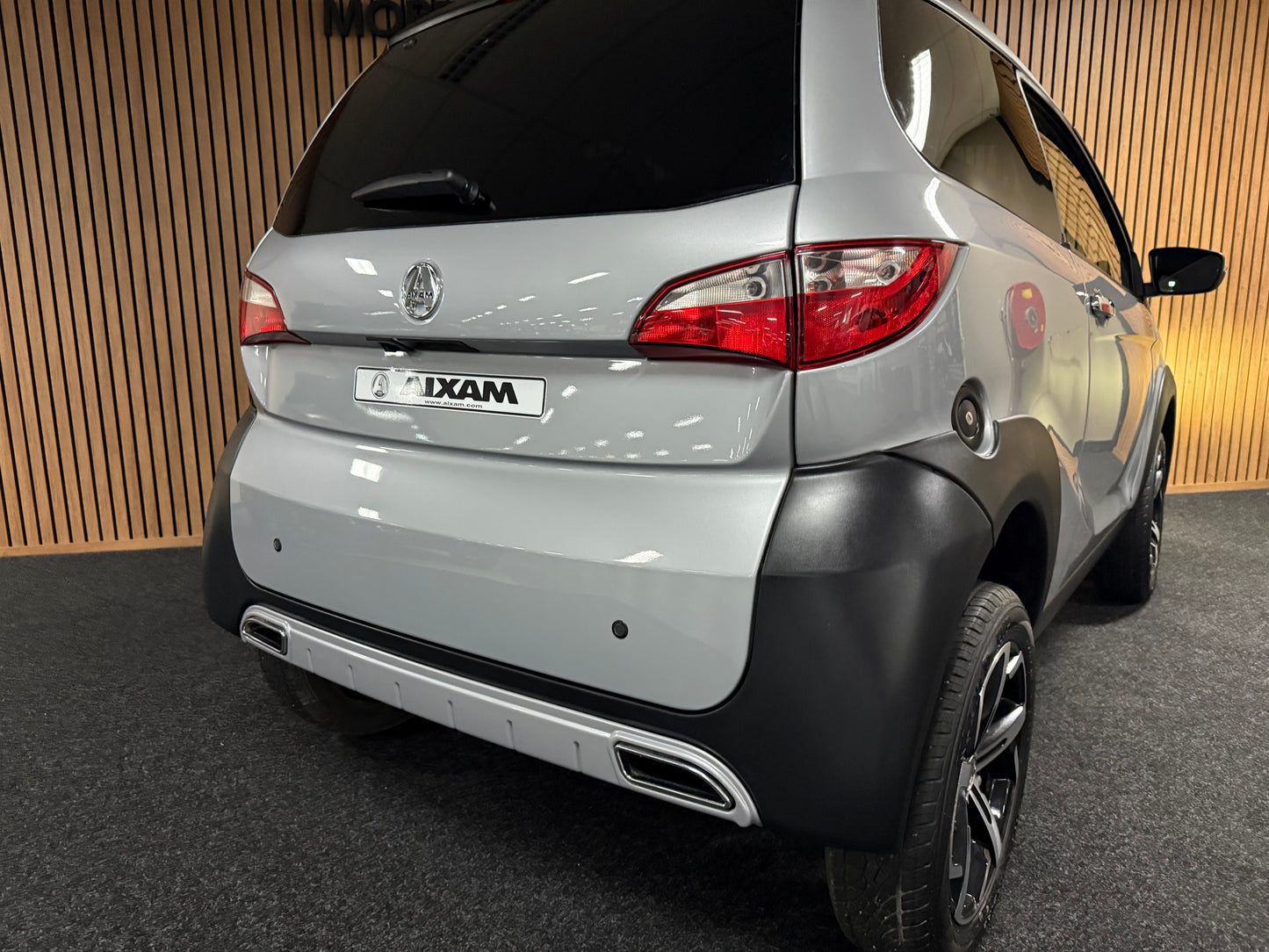 Aixam Crossline XXL 2020 | 8 PS Motor | 45 km/h | Rückfahrkamera | Innerhalb 250 KM Kostenlose Lieferung | Mopedauto | Leichtmobile