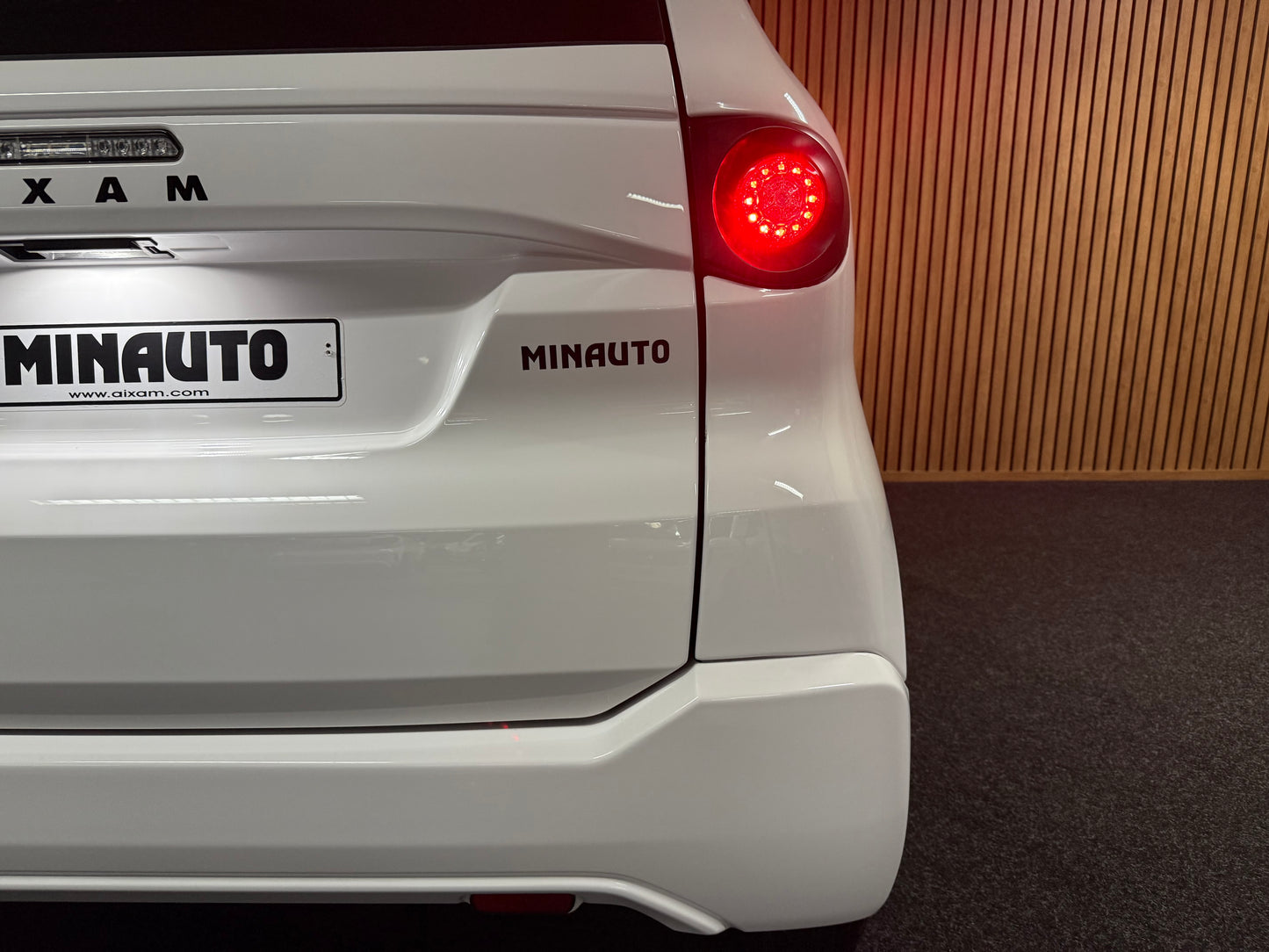 Aixam Minauto 2024 | 8 PS Motor | 45 km/h | Innerhalb 250 KM Kostenlose Lieferung | Mopedauto | Leichtmobile | Aixam | Microcar | Ligier