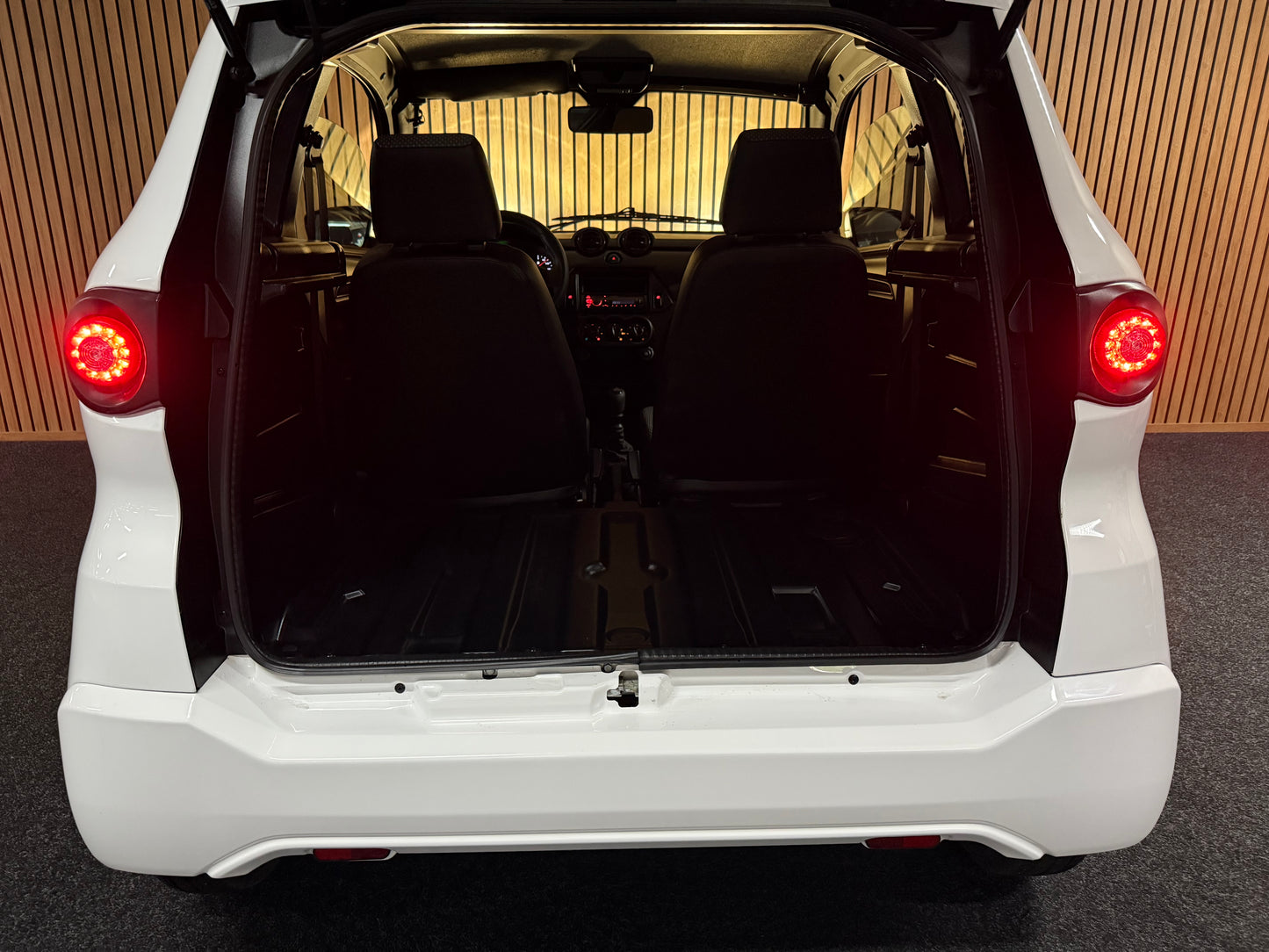 Aixam Minauto 2024 | 8 PS Motor | 45 km/h | Innerhalb 250 KM Kostenlose Lieferung | Mopedauto | Leichtmobile | Aixam | Microcar | Ligier
