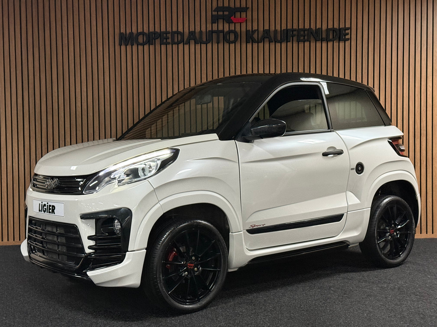 Ligier JS60 Ultimate Sport | 8 PS leiser DCI Motor | XXL Multi Media | Servolenkung | Rückfahrkamera | 45 km/h | Innerhalb 250 KM Kostenlose Lieferung | Mopedauto | Leichtmobile | Aixam | Microcar