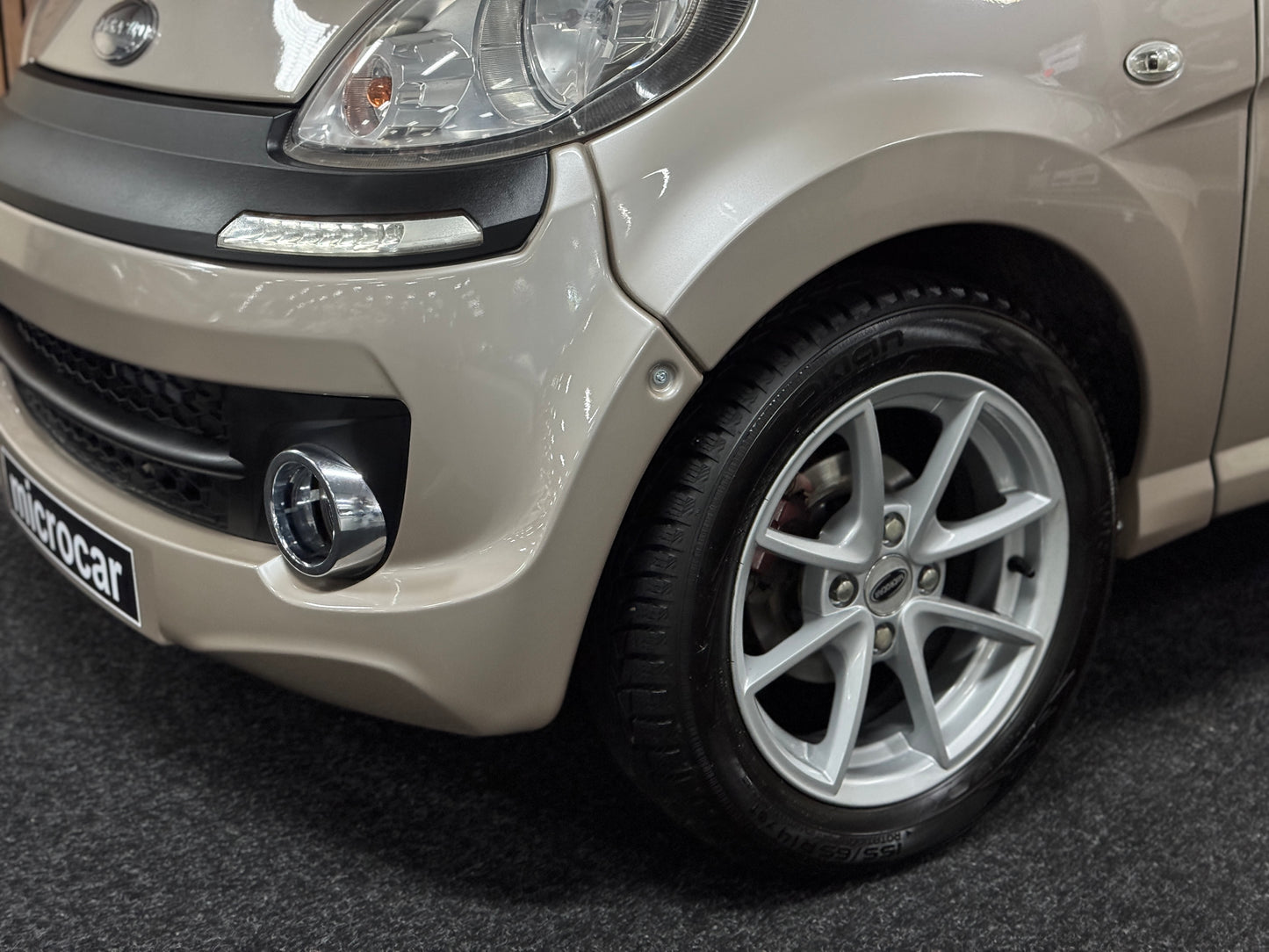 Microcar Mgo SXI | 15245 KM | *NETT* | Airbag | leiser DCI Motor | 45 km/h | Innerhalb 250 KM Kostenlose Lieferung | Mopedauto | Leichtmobile