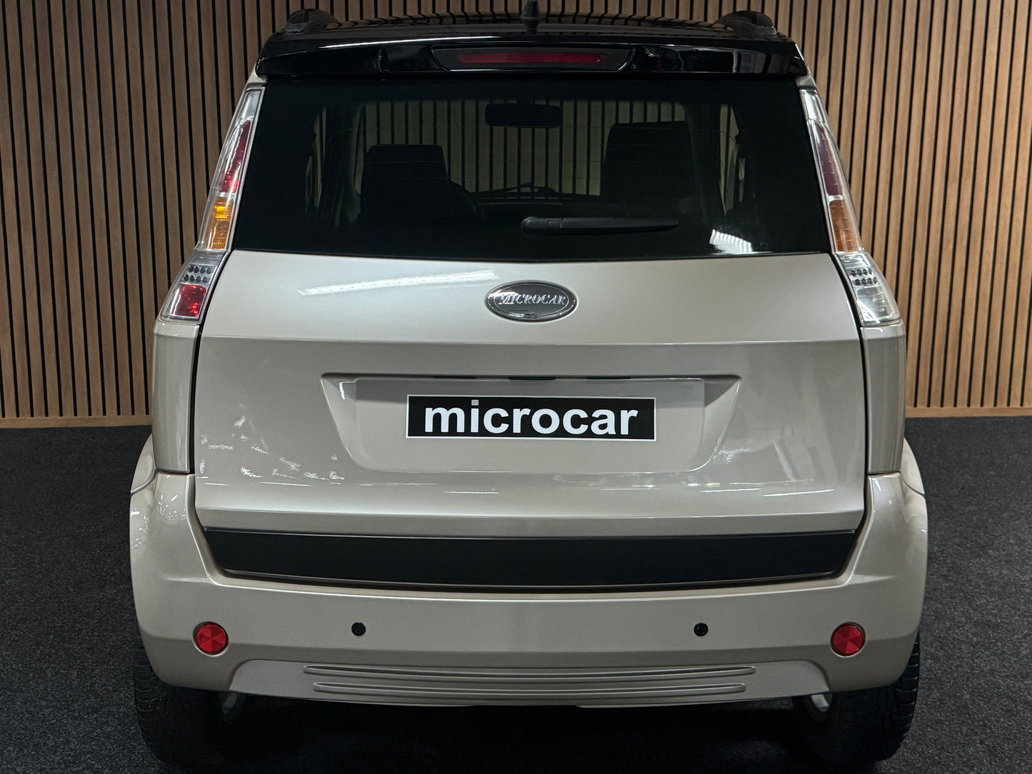 Microcar Mgo SXI | 15245 KM | *NETT* | Airbag | leiser DCI Motor | 45 km/h | Innerhalb 250 KM Kostenlose Lieferung | Mopedauto | Leichtmobile