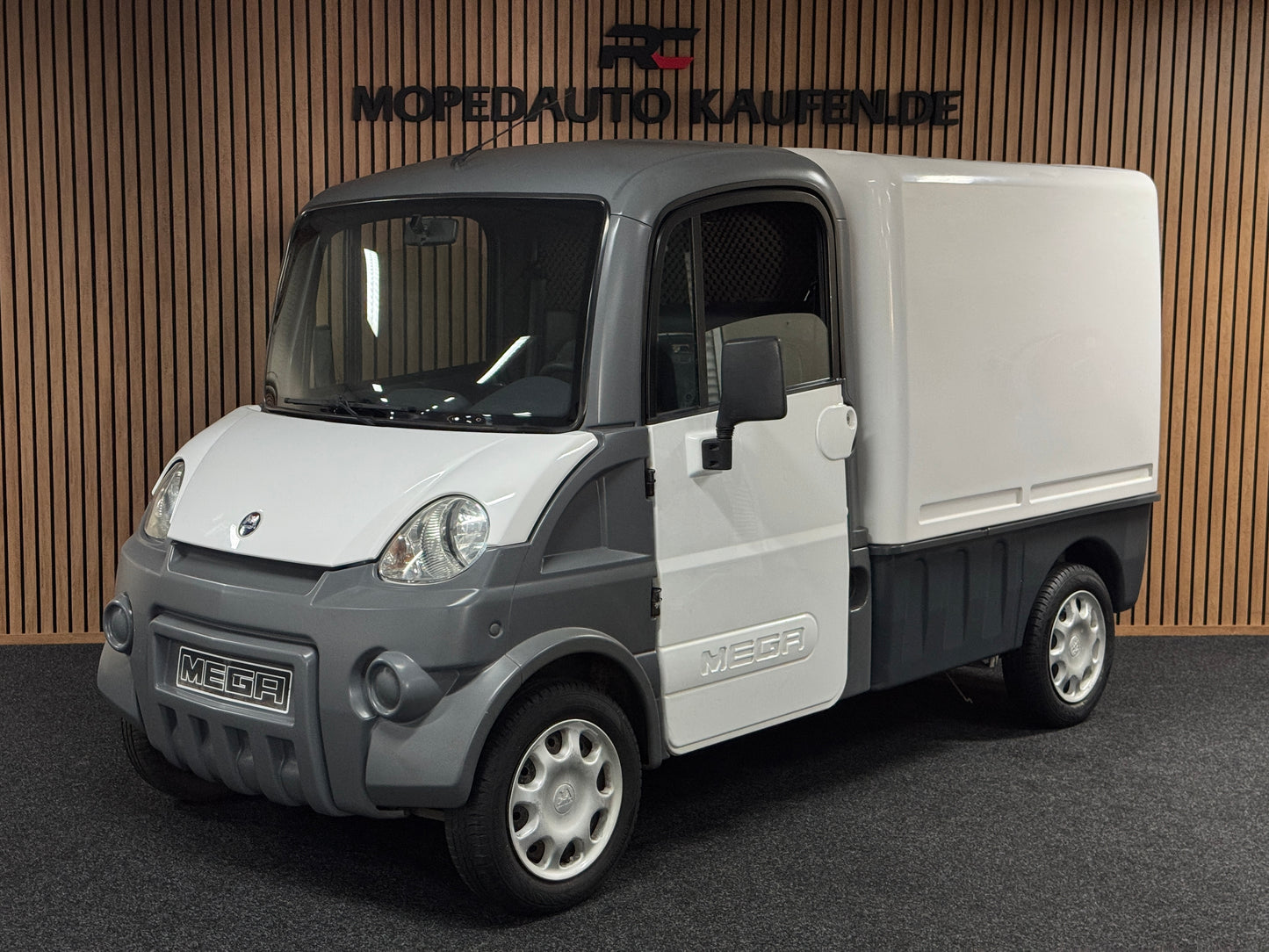 Aixam Mega Truck Kastenwagen *1e Besitzer* 45 km/h | Innerhalb 250 KM Kostenlose Lieferung | Mopedauto | Leichtmobile | Aixam | Microcar | Ligier