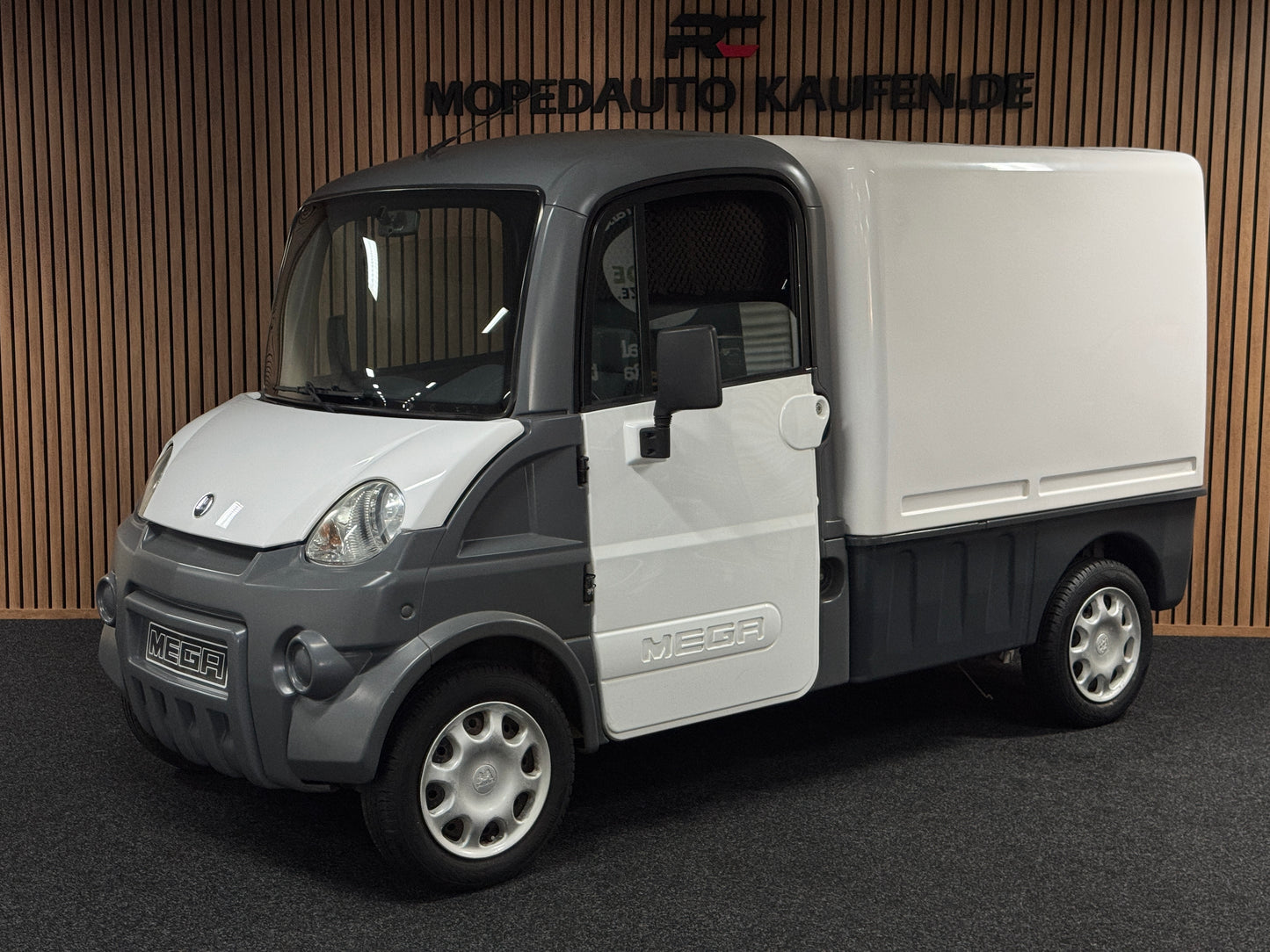 Aixam Mega Truck Kastenwagen *1e Besitzer* 45 km/h | Innerhalb 250 KM Kostenlose Lieferung | Mopedauto | Leichtmobile | Aixam | Microcar | Ligier