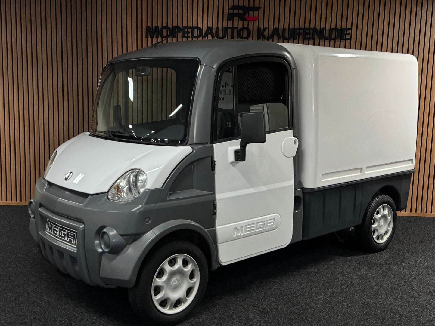 Aixam Mega Truck Kastenwagen *1e Besitzer* 45 km/h | Innerhalb 250 KM Kostenlose Lieferung | Mopedauto | Leichtmobile | Aixam | Microcar | Ligier