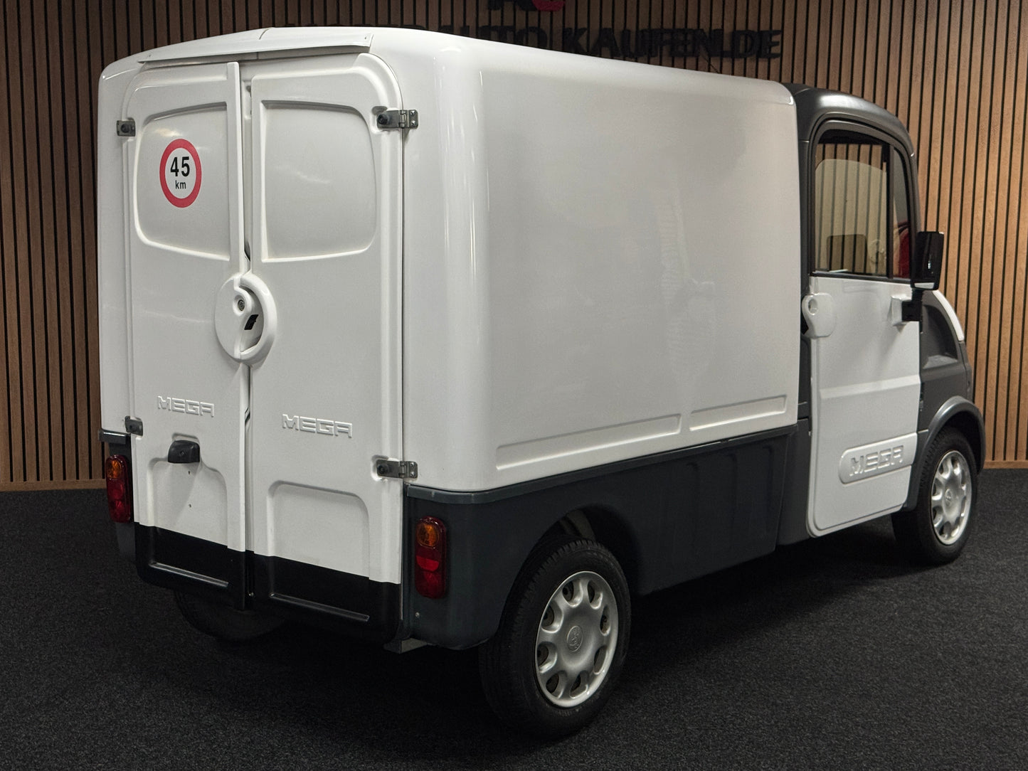 Aixam Mega Truck Kastenwagen *1e Besitzer* 45 km/h | Innerhalb 250 KM Kostenlose Lieferung | Mopedauto | Leichtmobile | Aixam | Microcar | Ligier