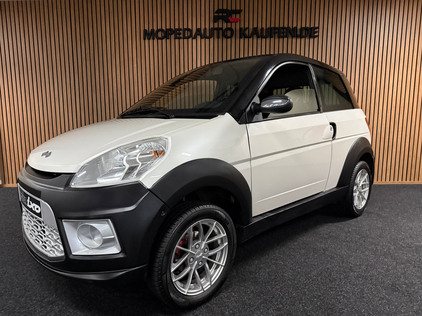Ligier Ixo Treck | leiser DCI Motor | 45 km/h | Innerhalb 250 KM Kostenlose Lieferung | Mopedauto | Leichtmobile