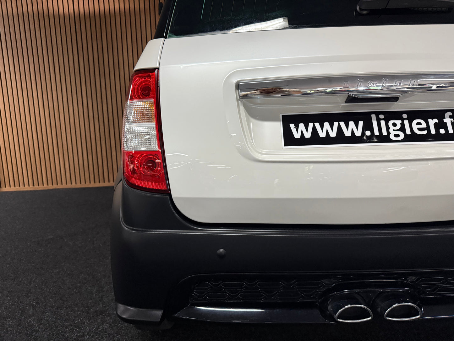 Ligier Ixo Treck | leiser DCI Motor | 45 km/h | Innerhalb 250 KM Kostenlose Lieferung | Mopedauto | Leichtmobile