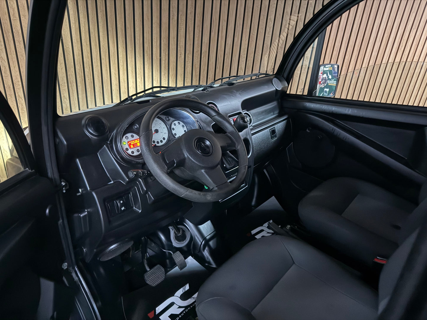 Aixam Mega Truck Mini LKW | 8 PS Kubota Motor | 45 km/h | Innerhalb 250 KM Kostenlose Lieferung | Mopedauto | Leichtmobile