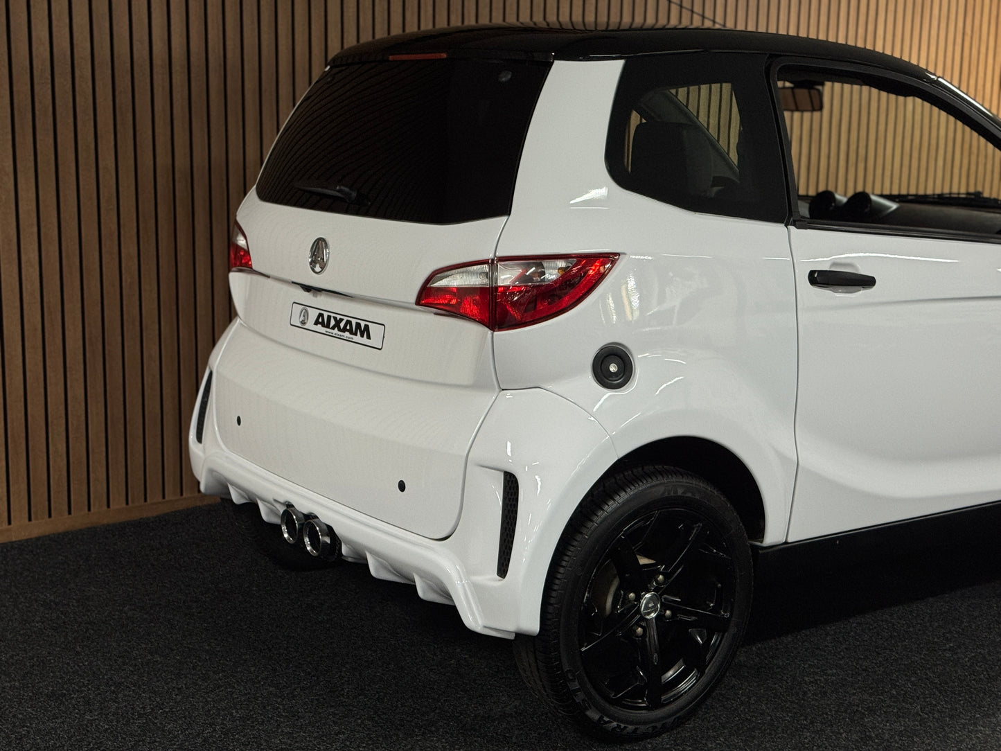 Aixam City Sport | 8 PS Kubota Motor | Rückfahrkamera / | blaue Gürtel | Innerhalb 250 KM Kostenlose Lieferung | Mopedauto | Leichtmobile | Aixam | Microcar | Ligier