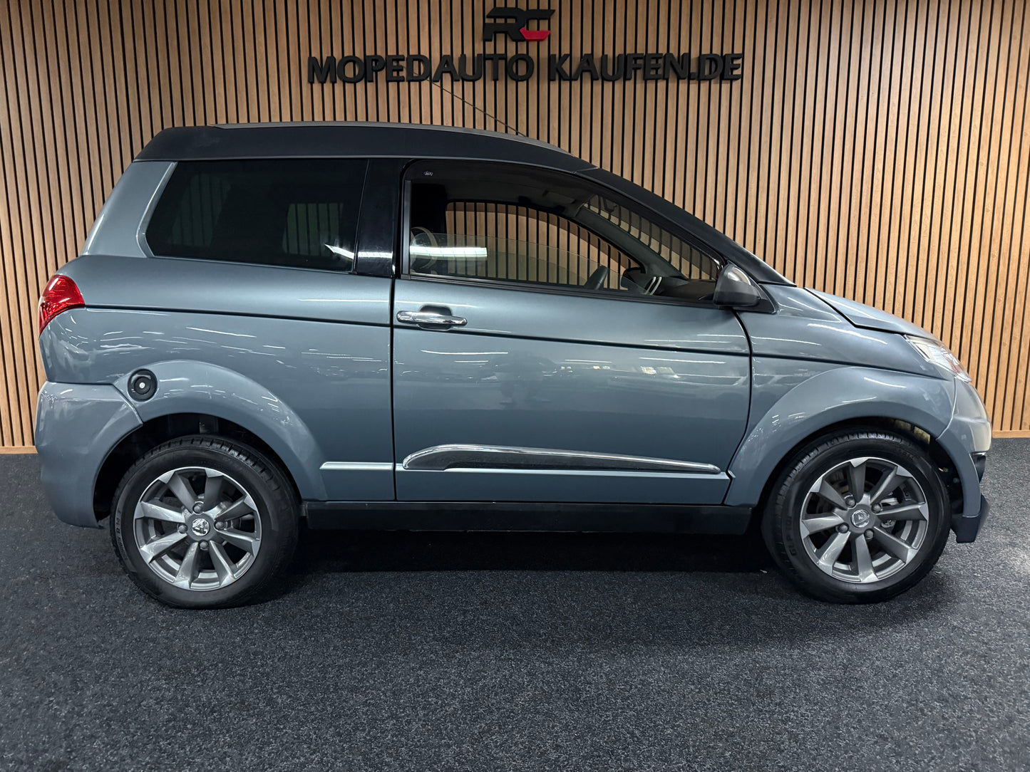 Aixam Crossover XXL | Kubota Motor | 45 km/h | Innerhalb 250 KM Kostenlose Lieferung | Mopedauto | Leichtmobile