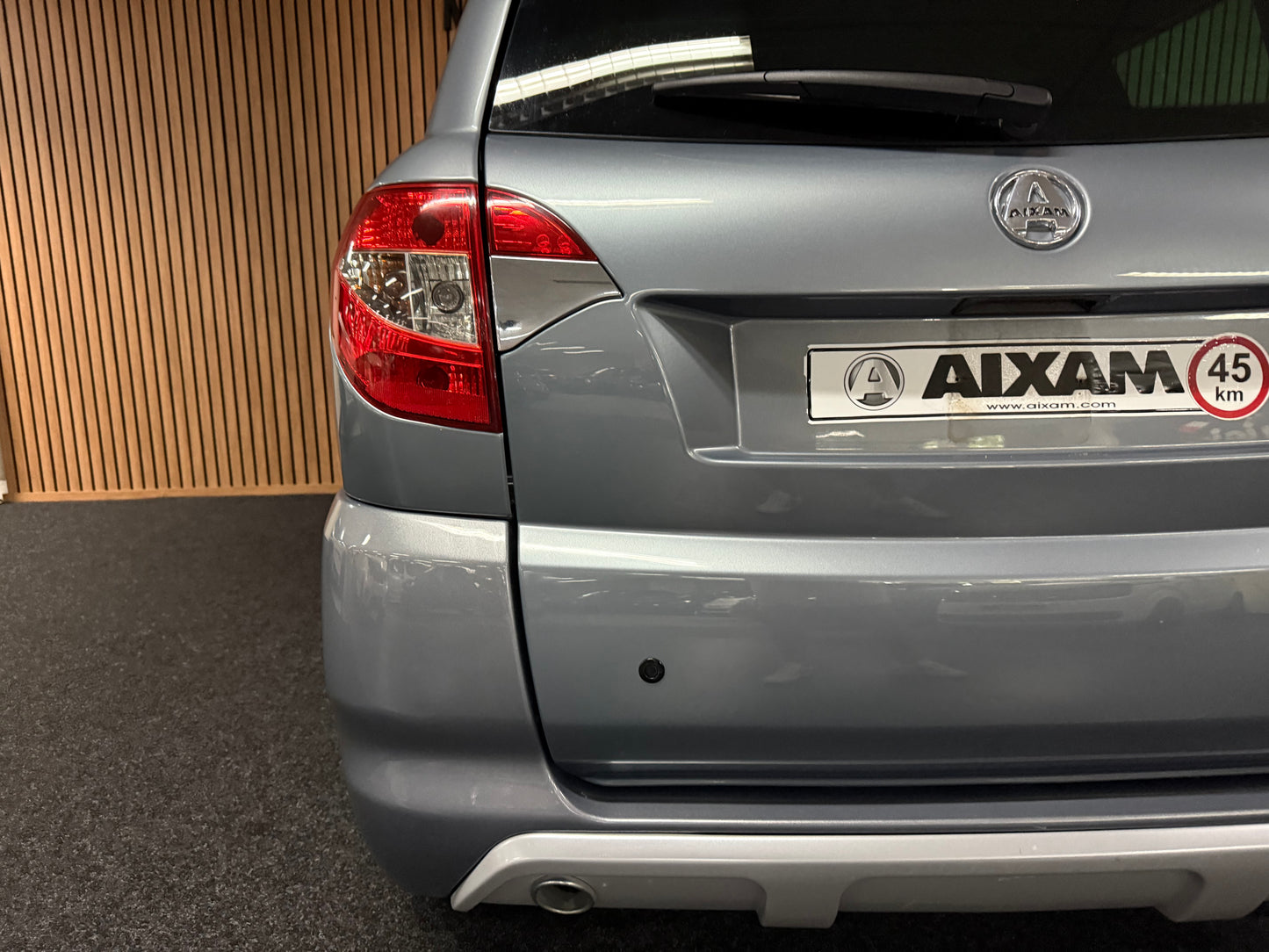 Aixam Crossover XXL | Kubota Motor | 45 km/h | Innerhalb 250 KM Kostenlose Lieferung | Mopedauto | Leichtmobile