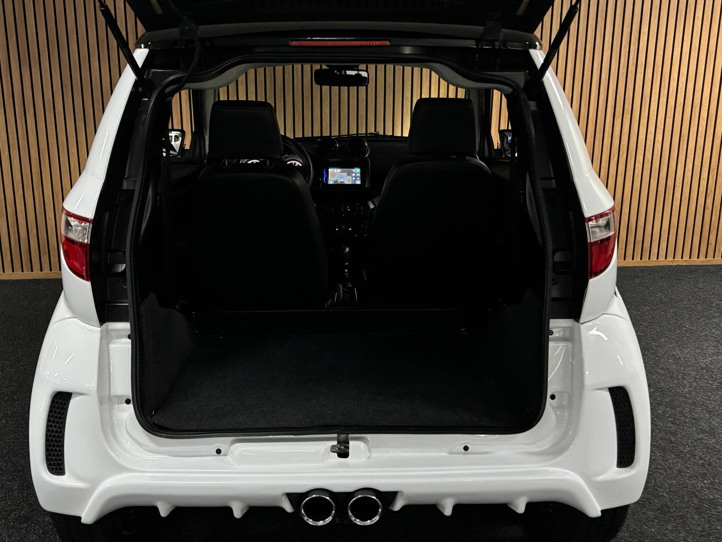 Aixam City Sport | 8 PS Kubota Motor | Rückfahrkamera / | blaue Gürtel | Innerhalb 250 KM Kostenlose Lieferung | Mopedauto | Leichtmobile | Aixam | Microcar | Ligier