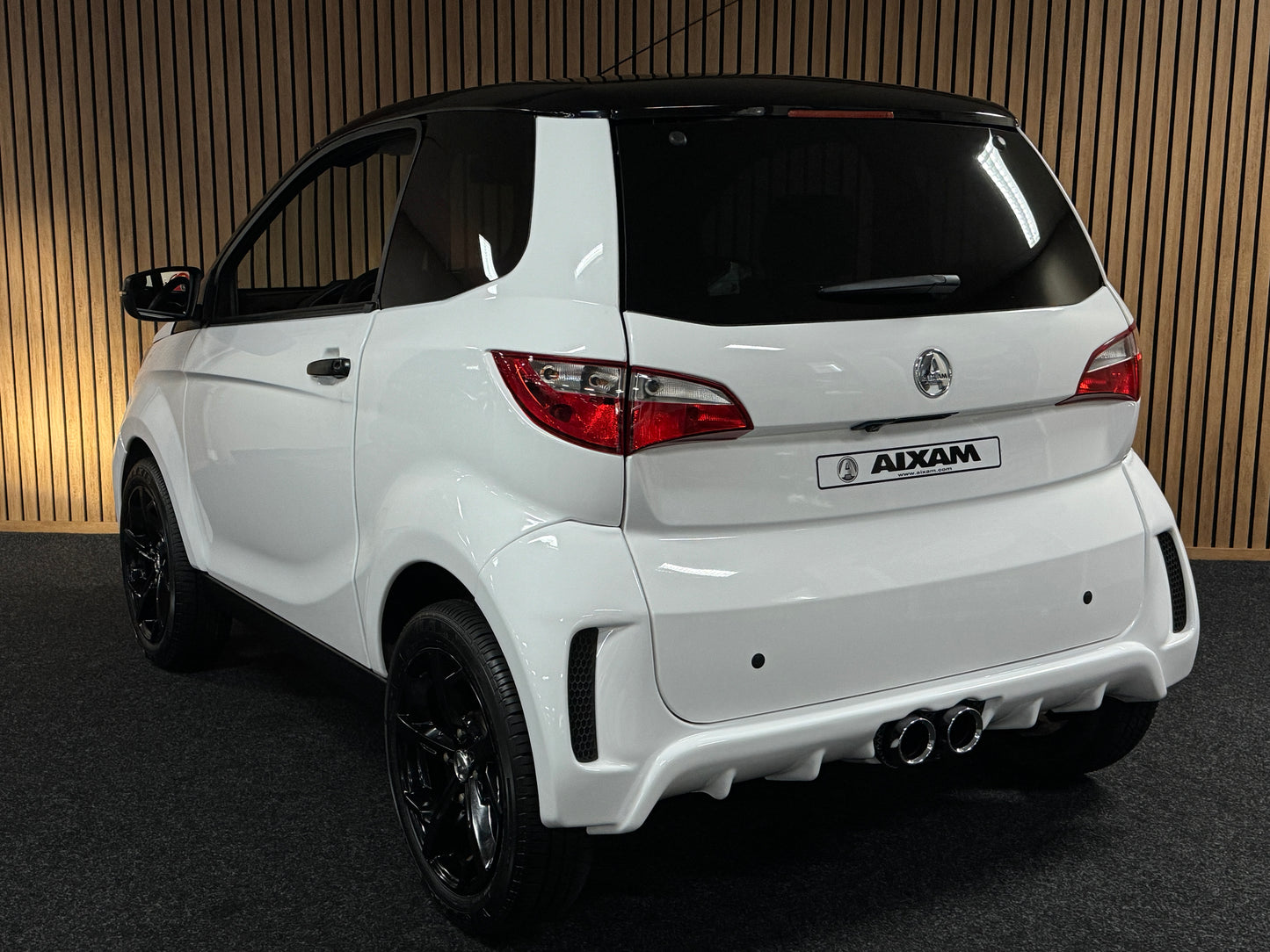 Aixam City Sport | 8 PS Kubota Motor | Rückfahrkamera / | blaue Gürtel | Innerhalb 250 KM Kostenlose Lieferung | Mopedauto | Leichtmobile | Aixam | Microcar | Ligier