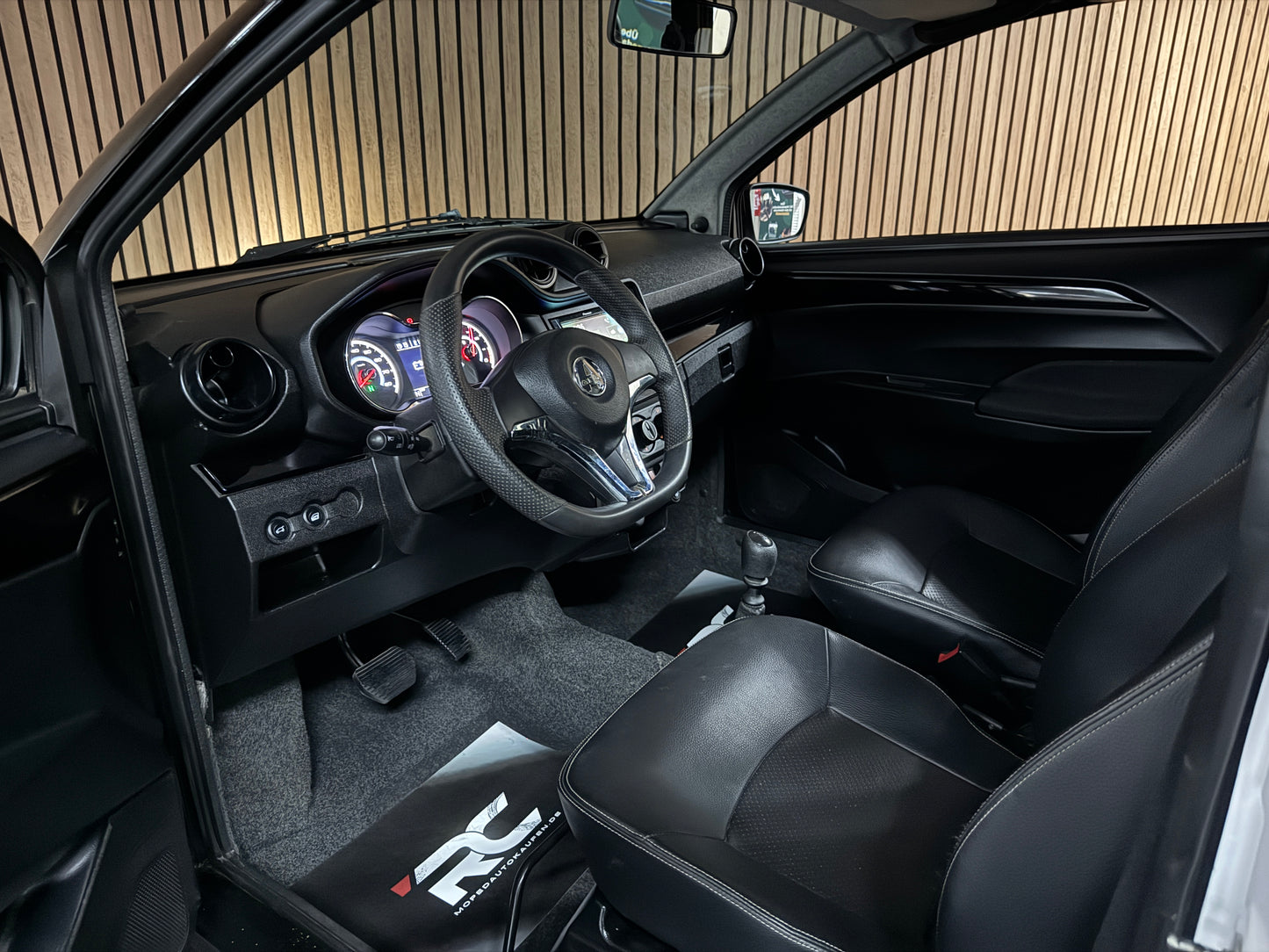 Aixam City Sport | 8 PS Kubota Motor | Rückfahrkamera / | blaue Gürtel | Innerhalb 250 KM Kostenlose Lieferung | Mopedauto | Leichtmobile | Aixam | Microcar | Ligier