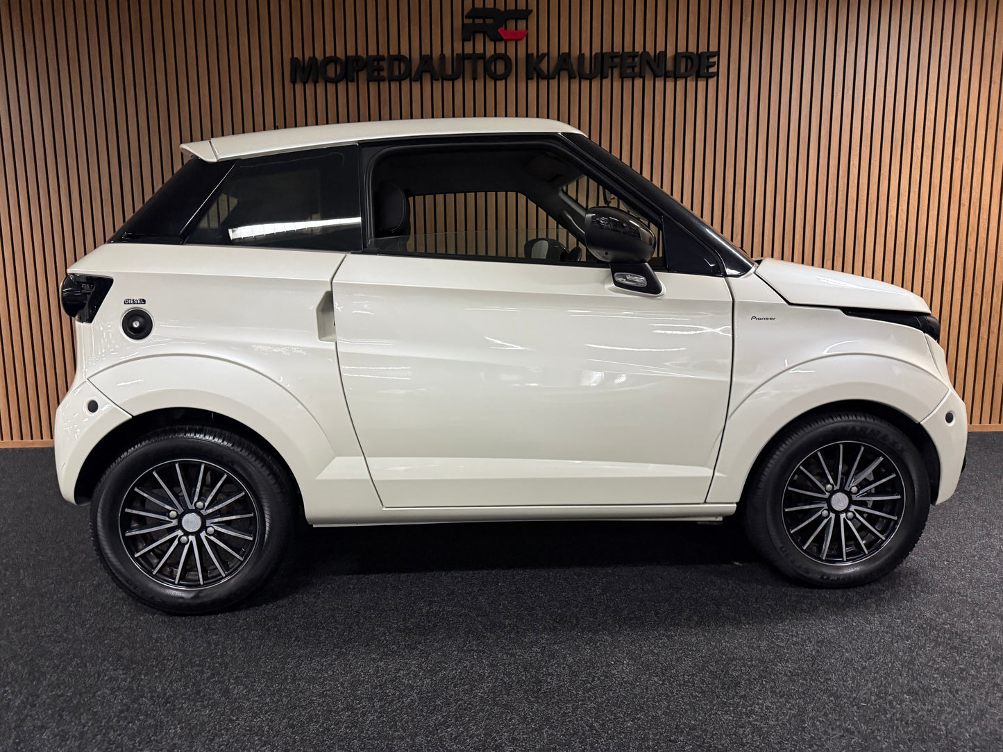 JDM Xheos Range Rover Edition | 45 km/h | Innerhalb 250 KM Kostenlose Lieferung | Mopedauto | Leichtmobile