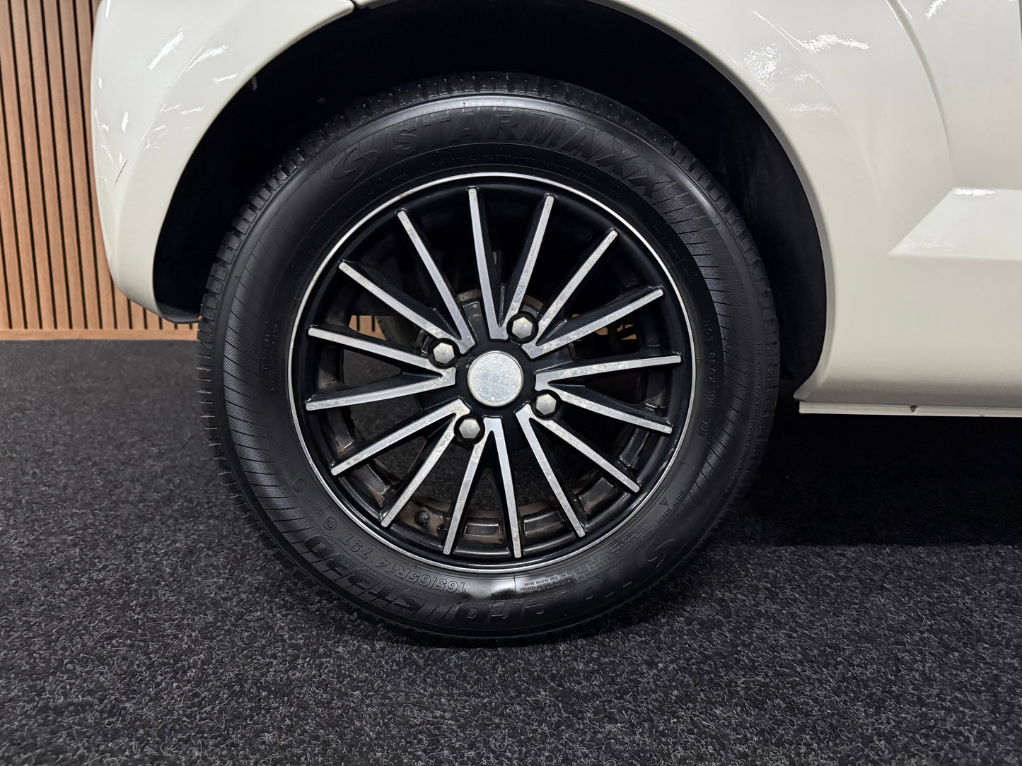 JDM Xheos Range Rover Edition | 45 km/h | Innerhalb 250 KM Kostenlose Lieferung | Mopedauto | Leichtmobile