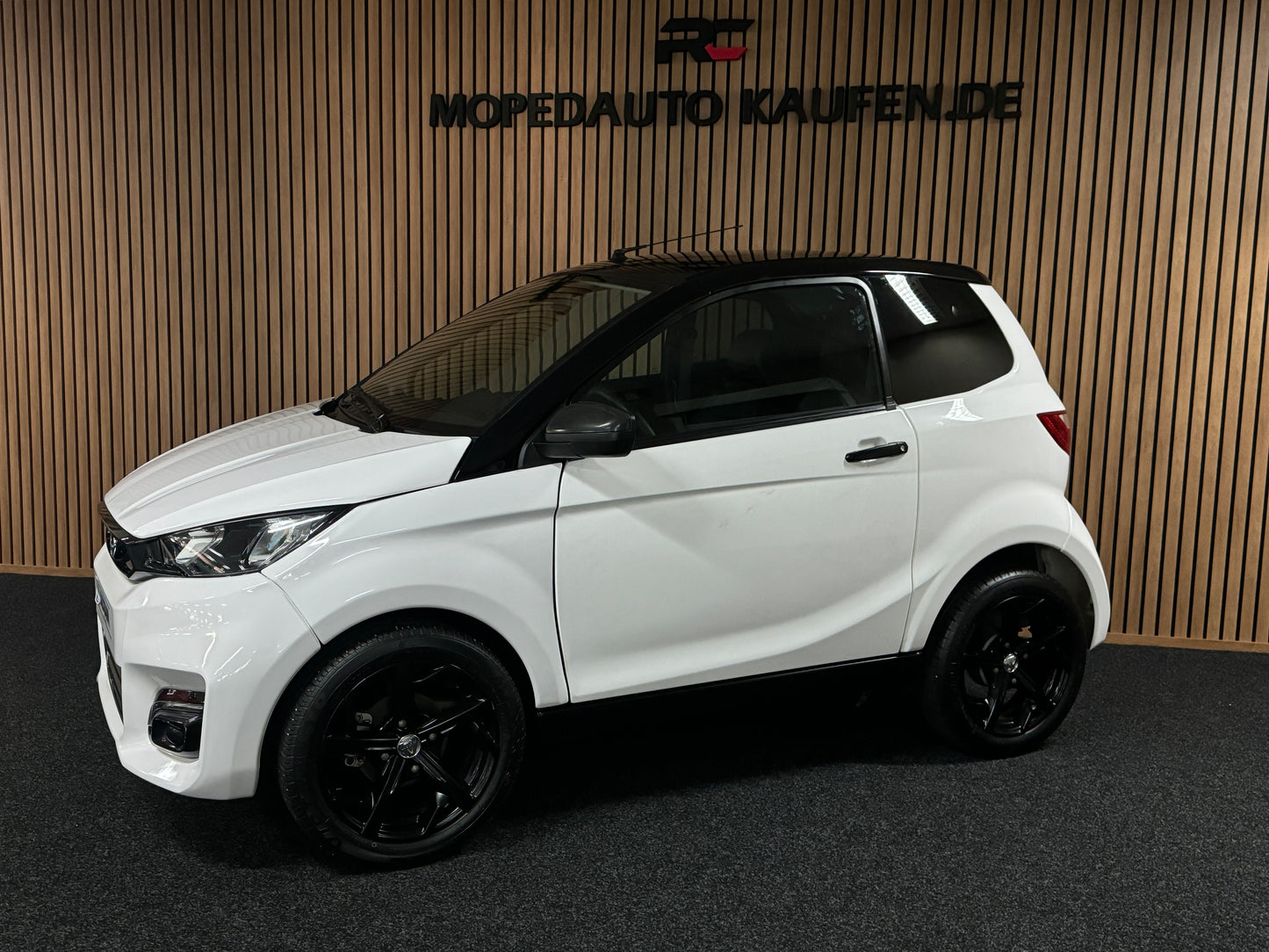 Aixam City Sport | 8PS Kubota Motor | Innerhalb 250 KM Kostenlose Lieferung | Mopedauto | Leichtmobile
