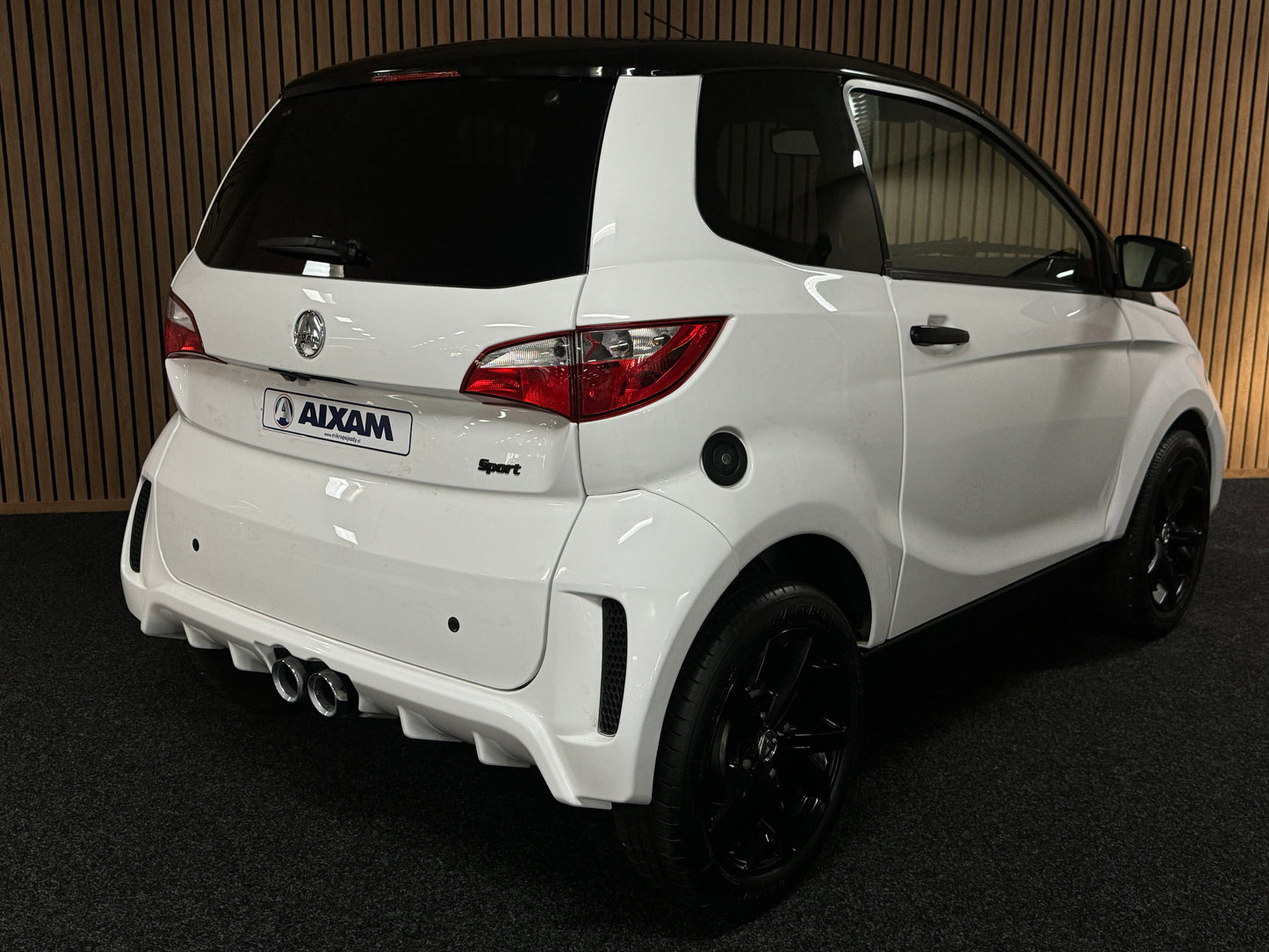 Aixam City Sport | 8PS Kubota Motor | Innerhalb 250 KM Kostenlose Lieferung | Mopedauto | Leichtmobile