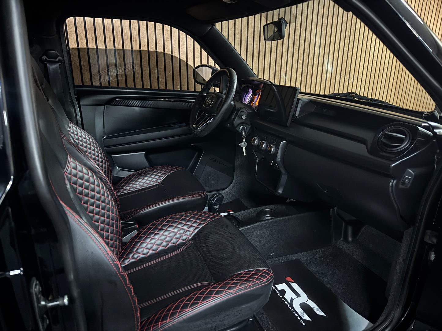 Ligier JS50 Ultimate Sport Facelift | Black On Black | Servolenkung | 8 PS leiser DCI Motor | 45 km/h | Rückfahrkamera | Innerhalb 250 KM Kostenlose Lieferung | Mopedauto | Leichtmobile