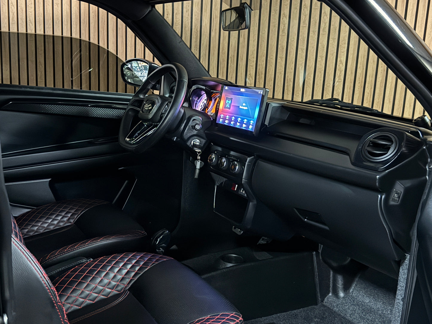 Ligier JS50 Ultimate Sport Facelift | Black On Black | Servolenkung | 8 PS leiser DCI Motor | 45 km/h | Rückfahrkamera | Innerhalb 250 KM Kostenlose Lieferung | Mopedauto | Leichtmobile