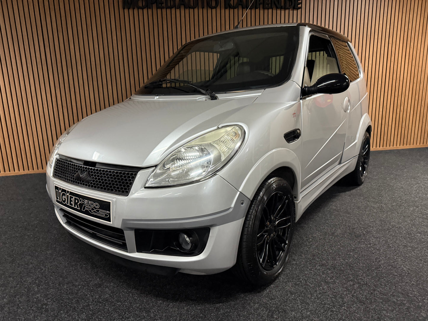 Ligier X-Too RS Sport | DCI Leiser Motor | 45 km/h | Innerhalb 250 KM Kostenlose Lieferung | Mopedauto | Leichtmobile | Aixam | Microcar | Ligier