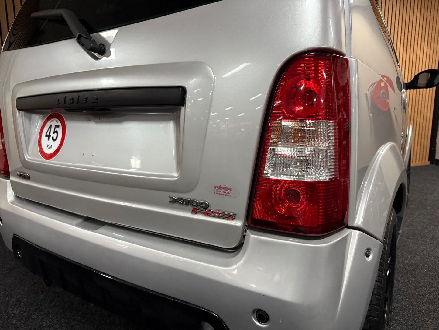 Ligier X-Too RS Sport | DCI Leiser Motor | 45 km/h | Innerhalb 250 KM Kostenlose Lieferung | Mopedauto | Leichtmobile | Aixam | Microcar | Ligier