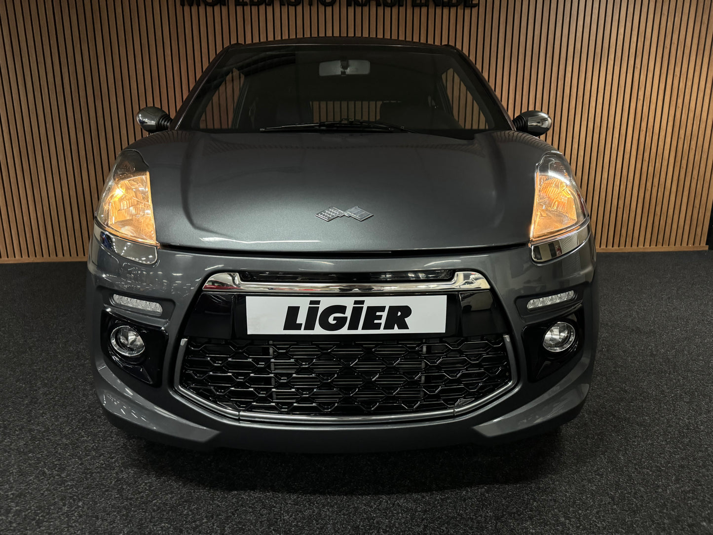 Ligier JS50 Sport | 45 km/h | Innerhalb 250 KM Kostenlose Lieferung | Mopedauto | Leichtmobile