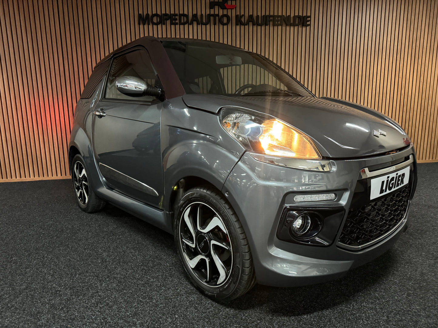 Ligier JS50 Sport | 45 km/h | Innerhalb 250 KM Kostenlose Lieferung | Mopedauto | Leichtmobile