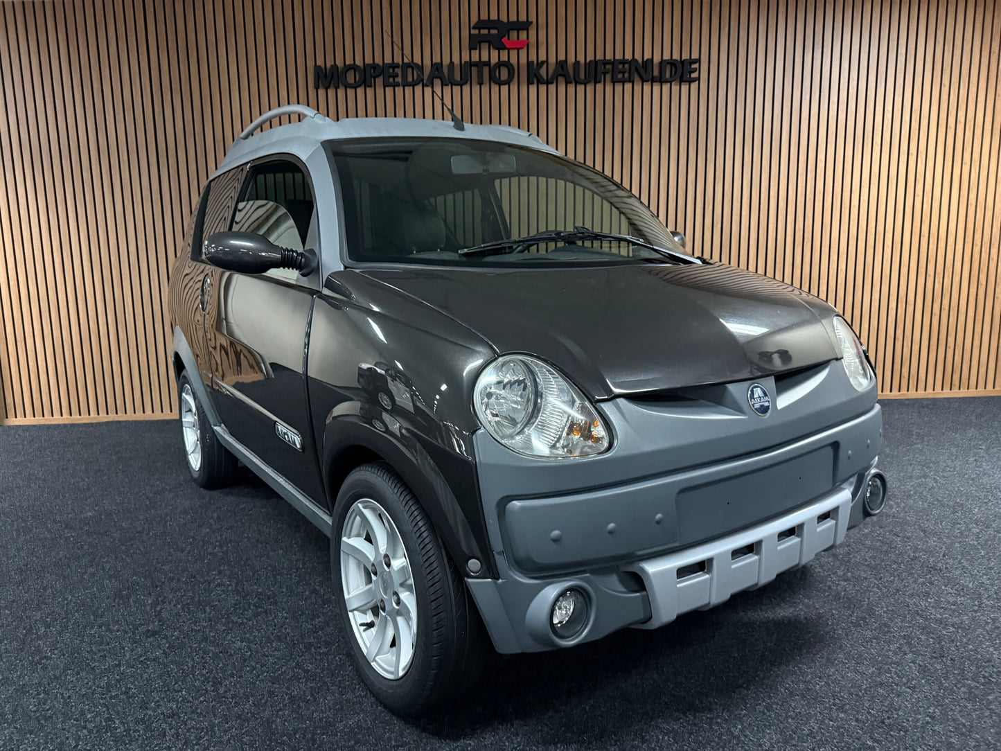Aixam Crossline XXL | Kubota Motor | 45 km/h | Innerhalb 250 KM Kostenlose Lieferung | Mopedauto | Leichtmobile