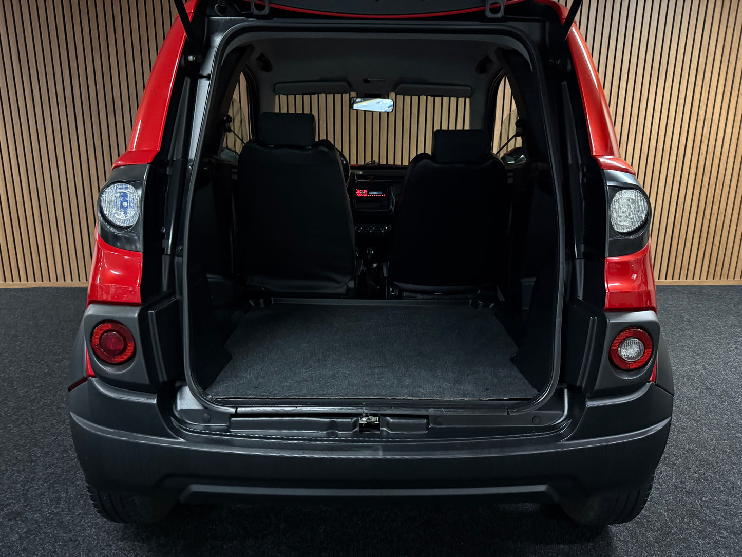 Microcar Mgo Highland X | 8 PS DCI Motor | 45 km/h | Innerhalb 250 KM Kostenlose Lieferung | Mopedauto | Leichtmobile
