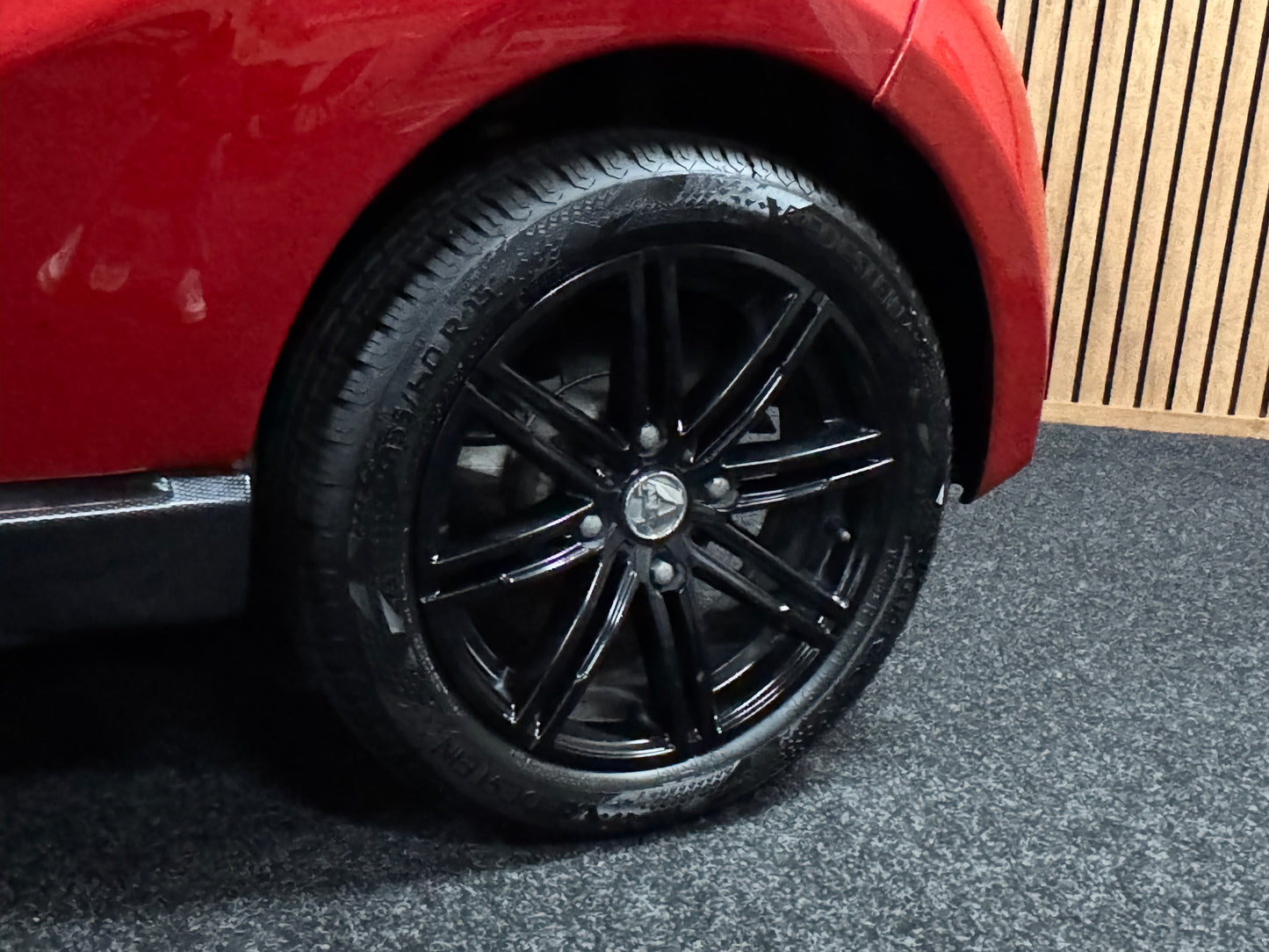 Aixam GTI Sport Rot 7000 KM ! | 8 PS Kubota Motor | 45 km/h | Innerhalb 250 KM Kostenlose Lieferung | Mopedauto | Leichtmobile