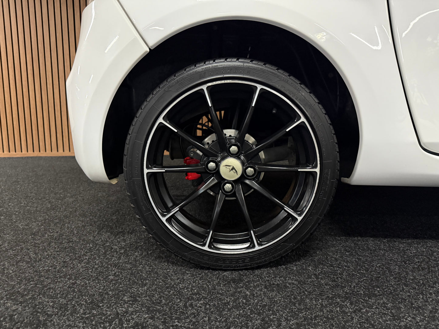Chatenet CH40 Sport | 8 PS leiser DCI Motor | | Rückfahrkamera | 45 km/h | Innerhalb 250 KM Kostenlose Lieferung | Mopedauto | Leichtmobile