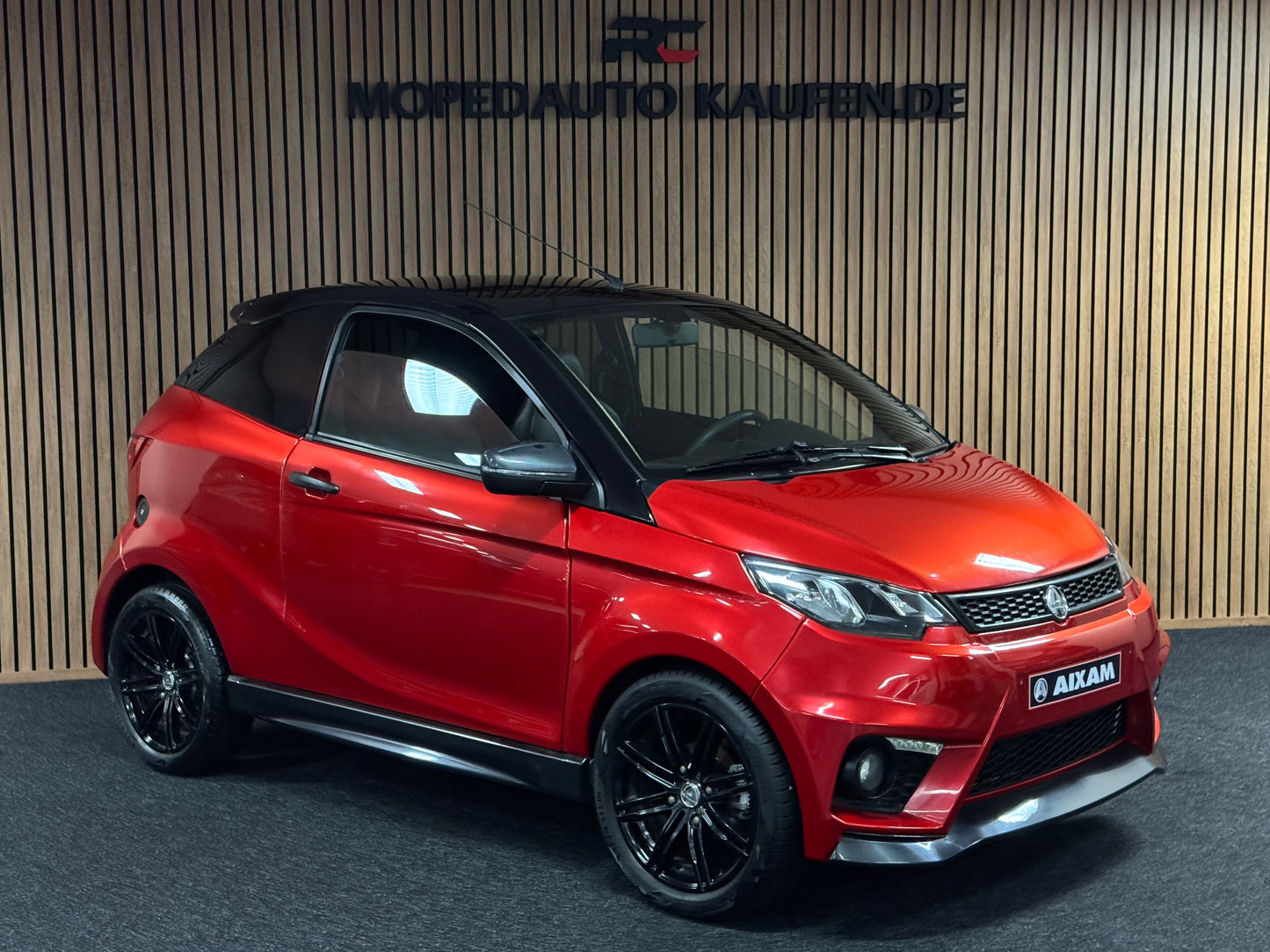 Aixam GTI Sport Rot 7000 KM ! | 8 PS Kubota Motor | 45 km/h | Innerhalb 250 KM Kostenlose Lieferung | Mopedauto | Leichtmobile