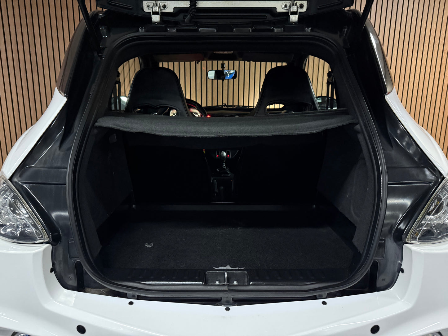 Chatenet CH40 Sport | 8 PS leiser DCI Motor | | Rückfahrkamera | 45 km/h | Innerhalb 250 KM Kostenlose Lieferung | Mopedauto | Leichtmobile