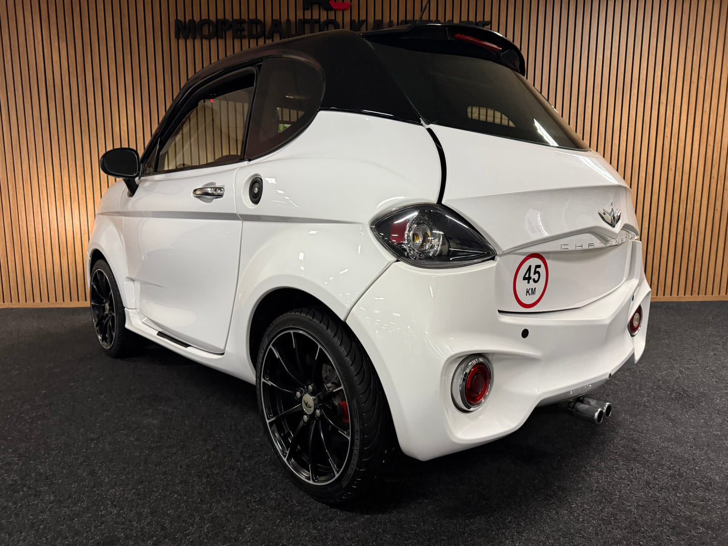 Chatenet CH40 Sport | 8 PS leiser DCI Motor | | Rückfahrkamera | 45 km/h | Innerhalb 250 KM Kostenlose Lieferung | Mopedauto | Leichtmobile