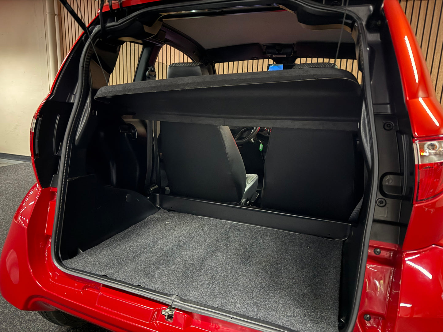 Aixam City Sport Rot | 8 PS Kubota Motor | 45 km/h | Innerhalb 250 KM Kostenlose Lieferung | Mopedauto | Leichtmobile